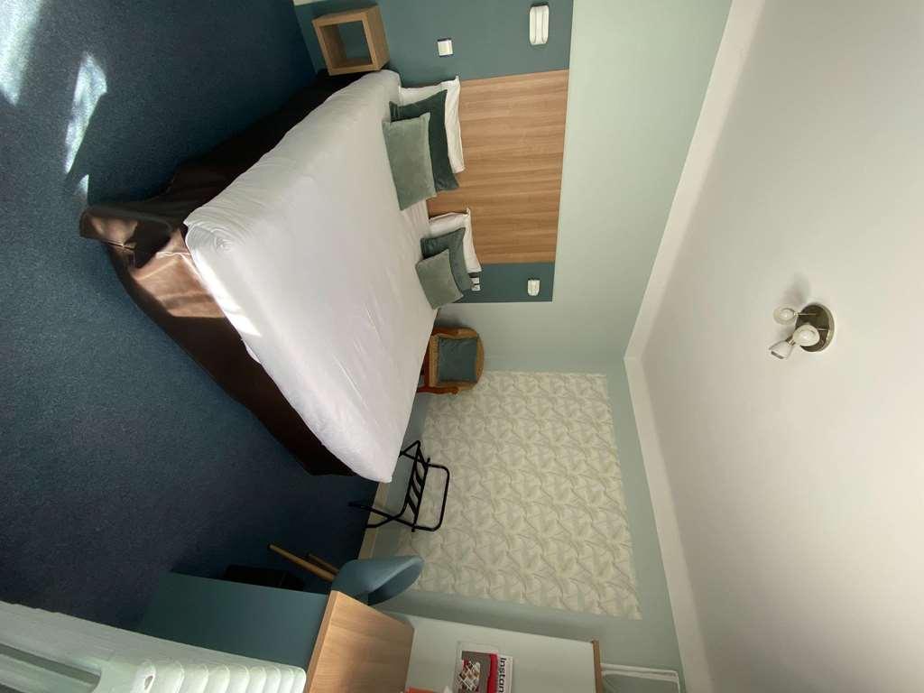 Hotel De Caen Room photo